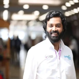 Dr-.-Dinesh-400x400